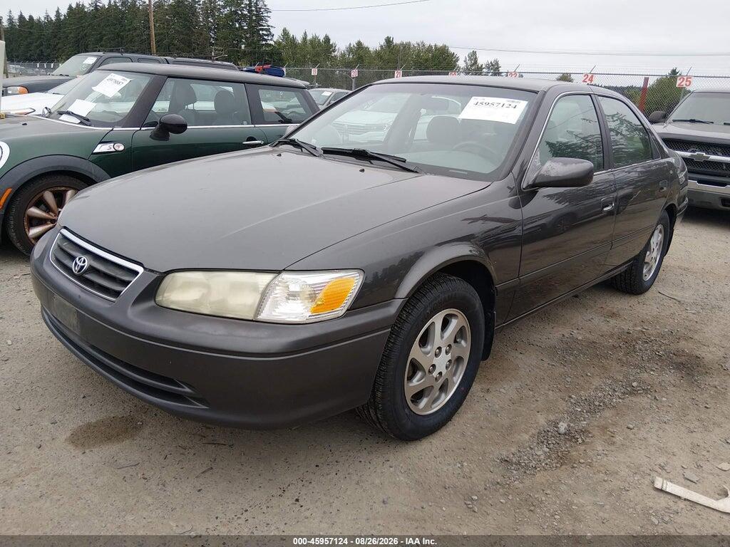 4T1BF22KXYU938606 2000 TOYOTA CAMRY photo no. 2