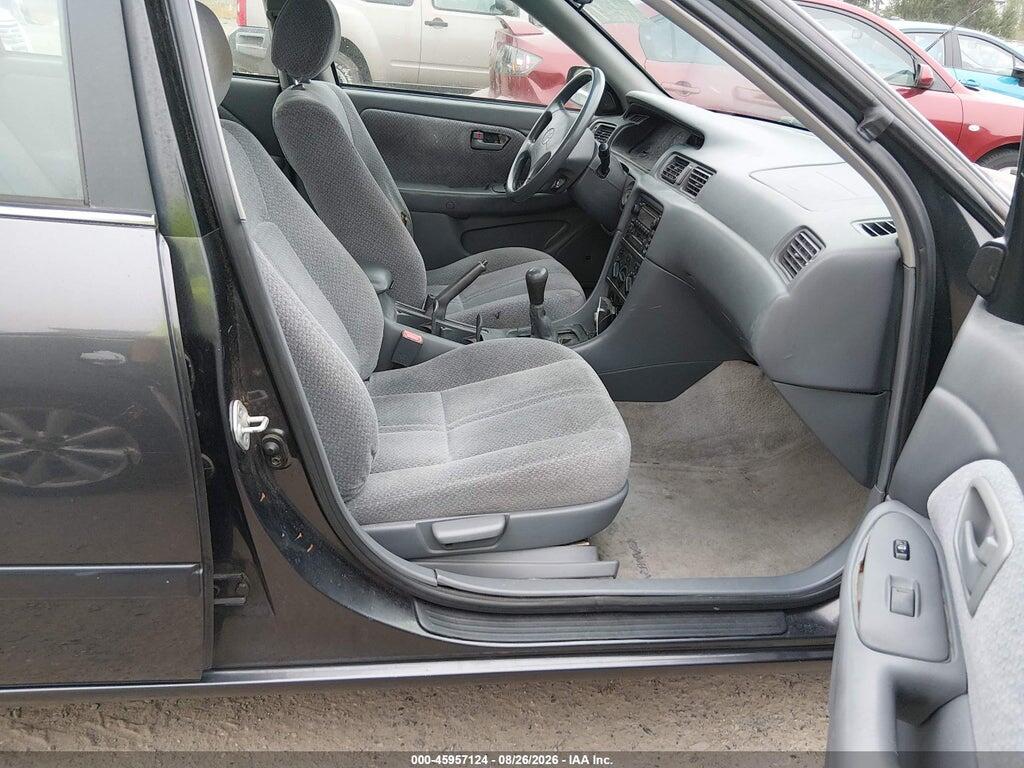 4T1BF22KXYU938606 2000 TOYOTA CAMRY photo no. 5