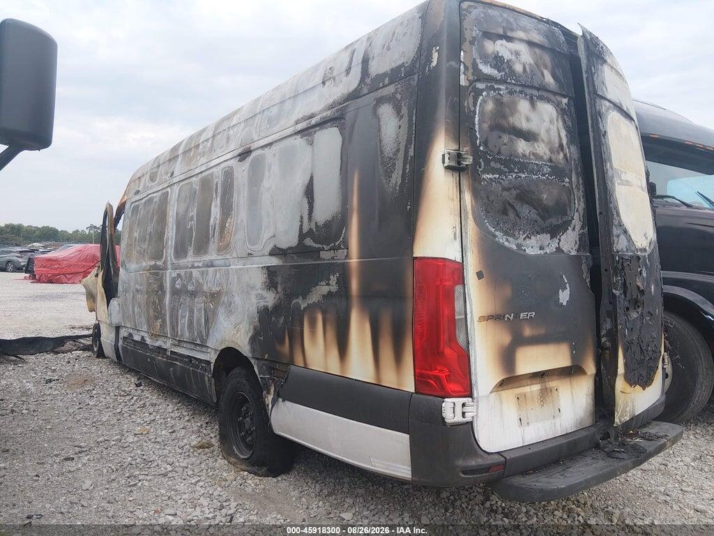 W1Y8ED3Y9NT114092 2022 MERCEDES-BENZ SPRINTER 3500XD photo no. 3