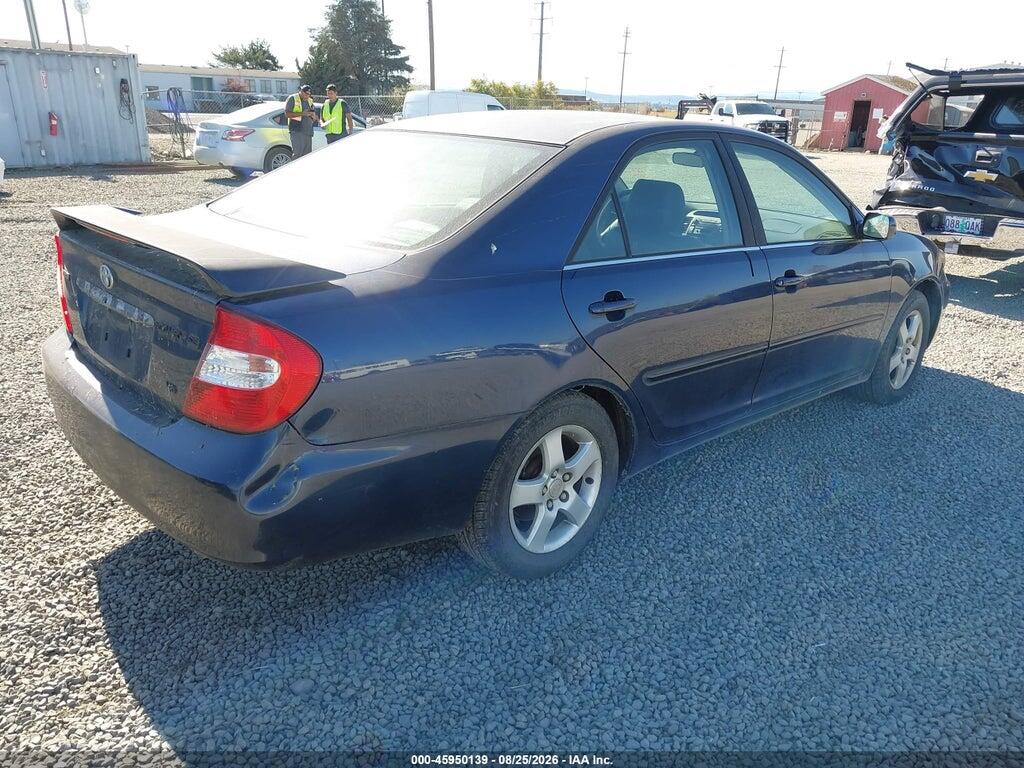 JTDBF30K120021596 2002 TOYOTA CAMRY photo no. 4