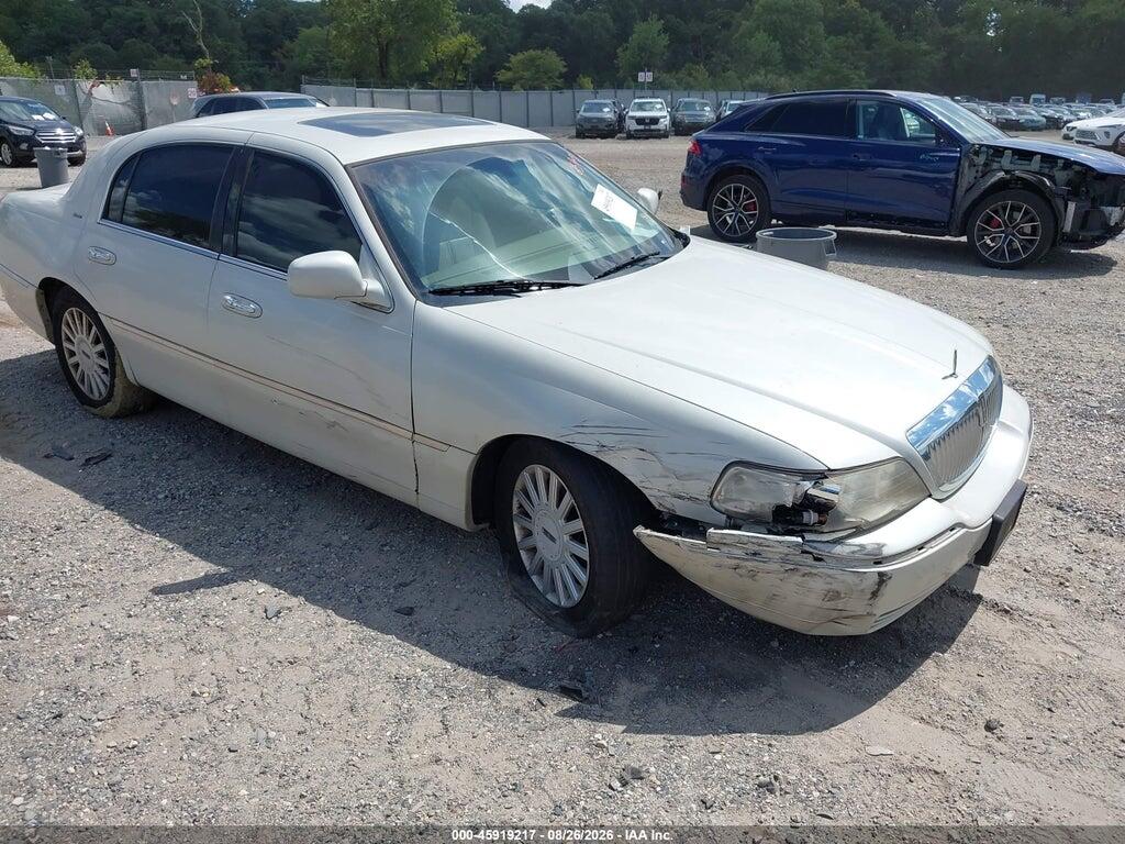 2004 LINCOLN TOWN CAR 1LNHM83W74Y658956
