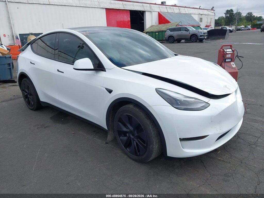 2025 TESLA MODEL Y 7SAYGDEE8SF304646