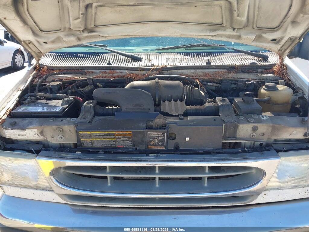 1FBSS31LX1HA83845 2001 FORD E-350 SUPER DUTY photo no. 10