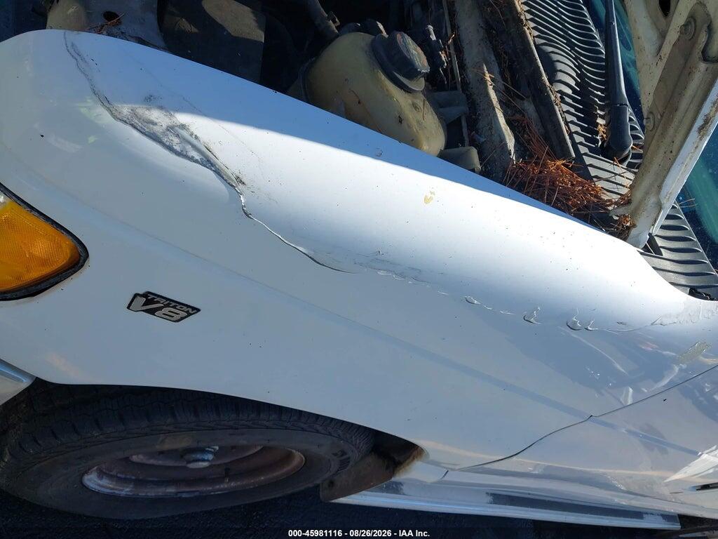 1FBSS31LX1HA83845 2001 FORD E-350 SUPER DUTY photo no. 6