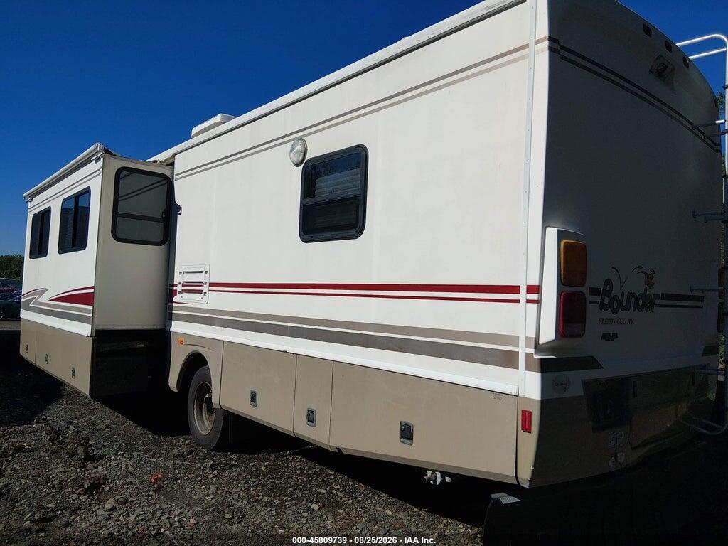 5B4MP67G623350792 2002 WORKHORSE CUSTOM CHASSIS MOTORHOME CHASSIS photo no. 3