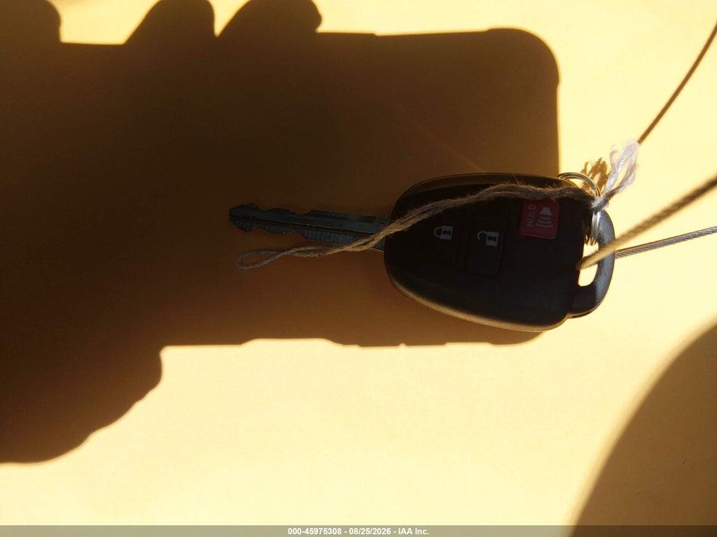 7MUAAAAGXSV126701 2025 TOYOTA COROLLA CROSS photo no. 11