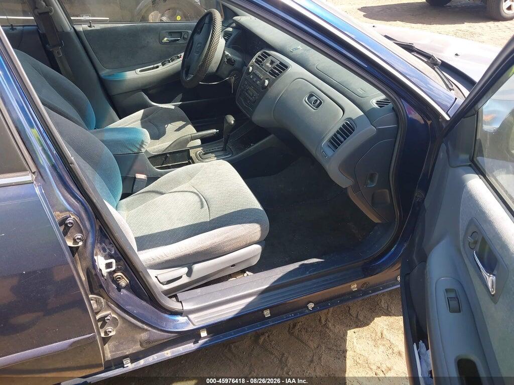 1HGCG56441A028428 2001 HONDA ACCORD photo no. 5