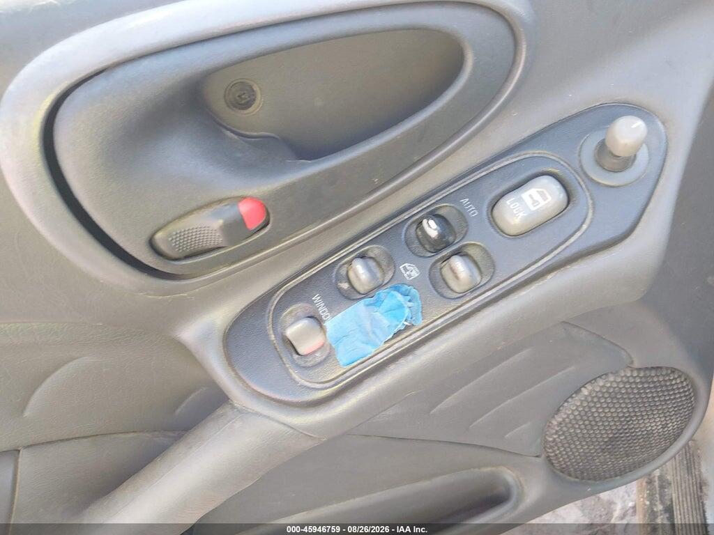1G2NF52E84M596827 2004 PONTIAC GRAND AM photo no. 6