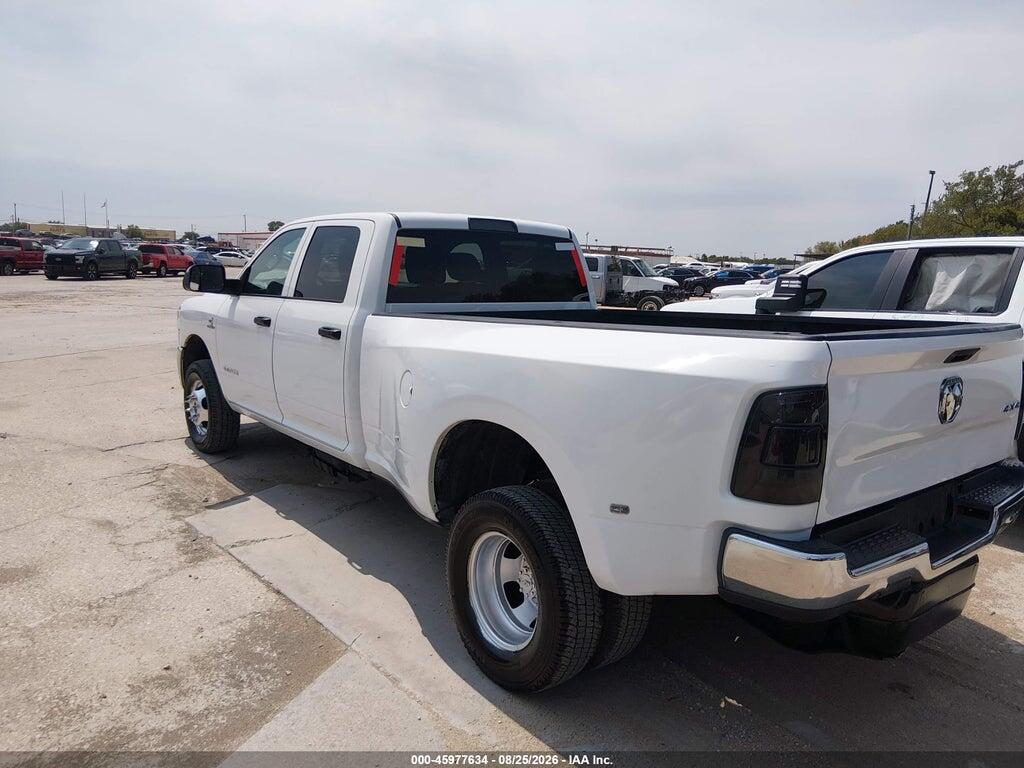 3C7WRTCL7NG142262 2022 RAM 3500 CHASSIS photo no. 3