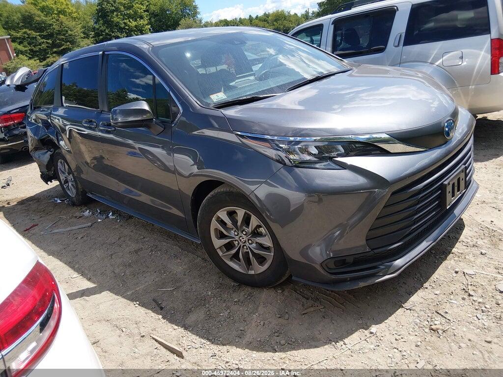 2025 TOYOTA SIENNA 5TDKRKECXSS257079
