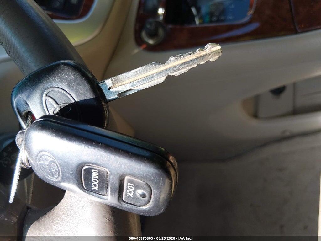 JTEDP21A840024953 2004 TOYOTA HIGHLANDER photo no. 11