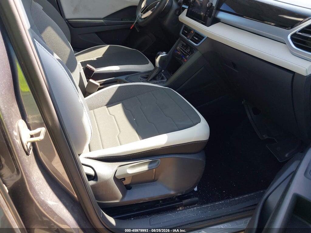 3VVEC7B26SM088932 2025 VOLKSWAGEN TAOS photo no. 5