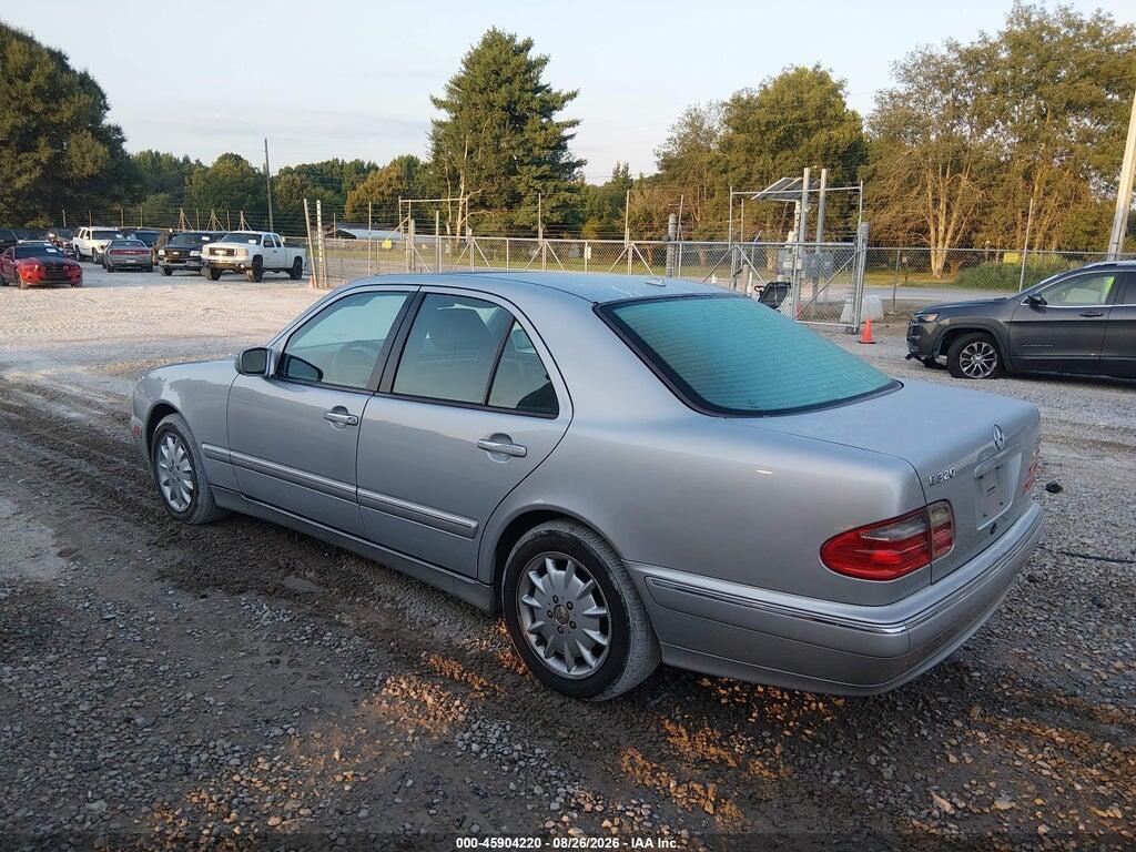 WDBJF65J41B230992 2001 MERCEDES-BENZ E 320 photo no. 3