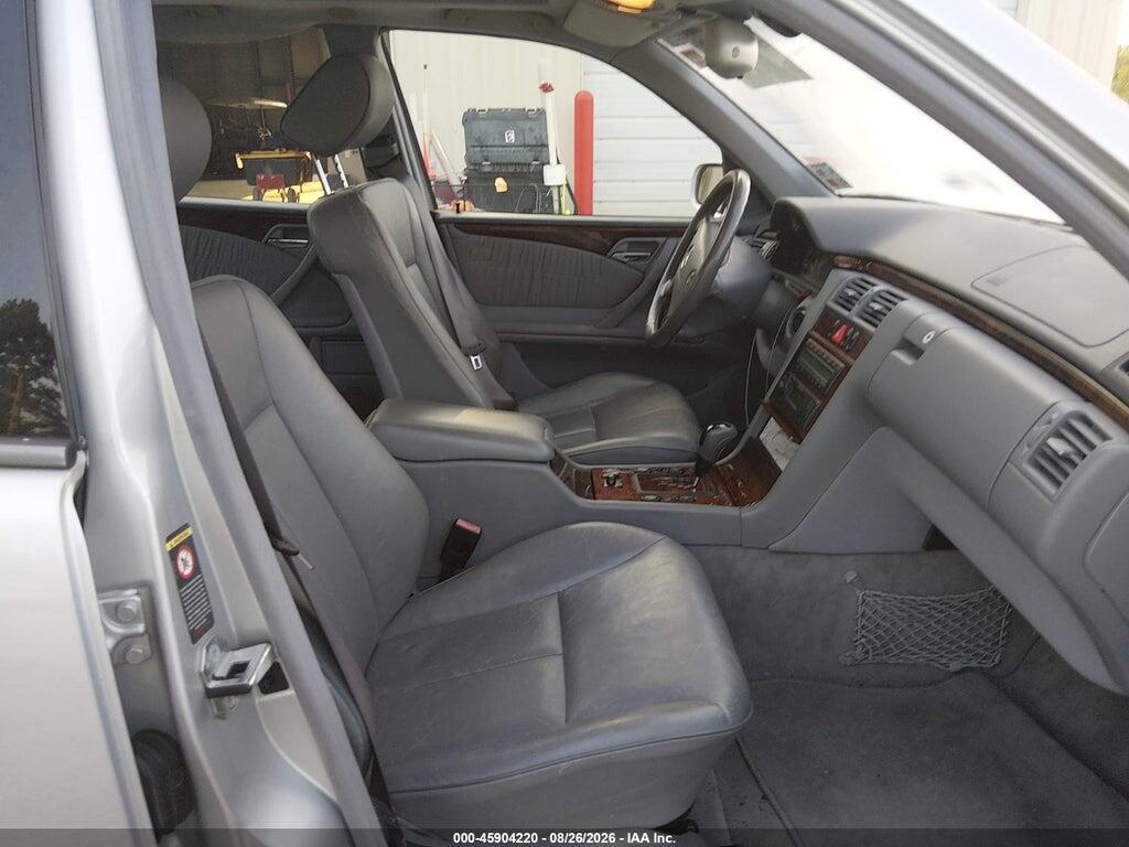 WDBJF65J41B230992 2001 MERCEDES-BENZ E 320 photo no. 5