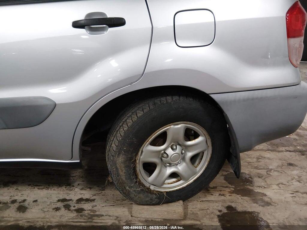 JTEHH20V110029006 2001 TOYOTA RAV4 photo no. 12