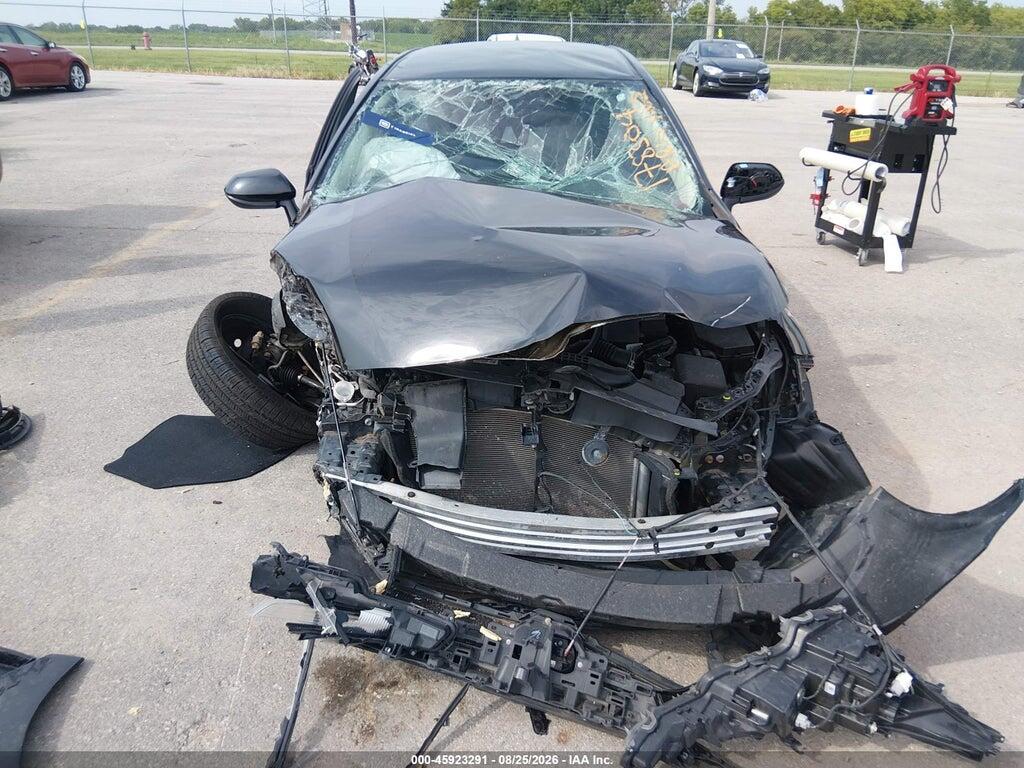 5YFEPMAE0NP330141 2022 TOYOTA COROLLA photo no. 12