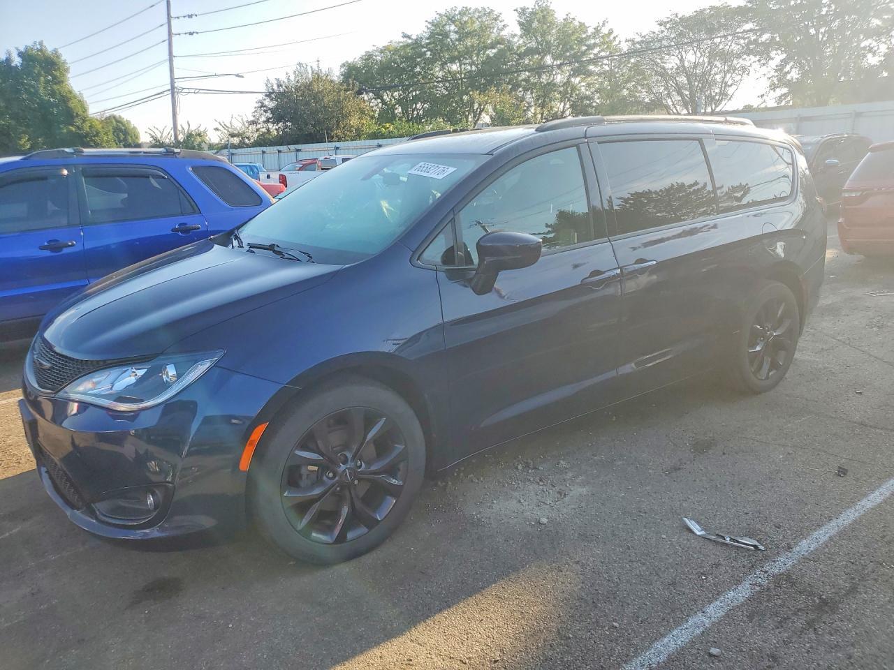2018 CHRYSLER PACIFICA 2C4RC1BG3JR364466