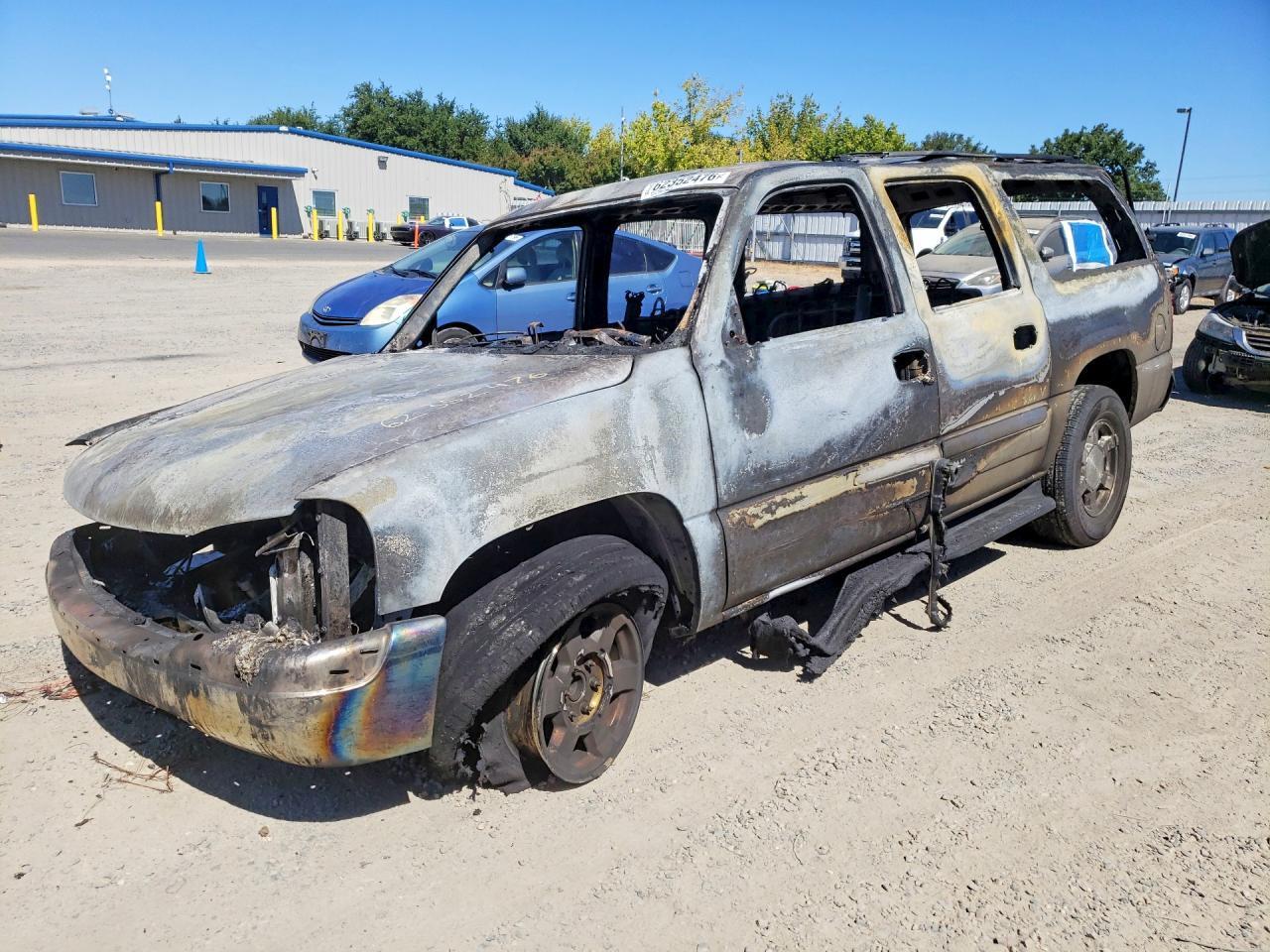 2005 GMC YUKON XL 1GKEC16Z65J179790