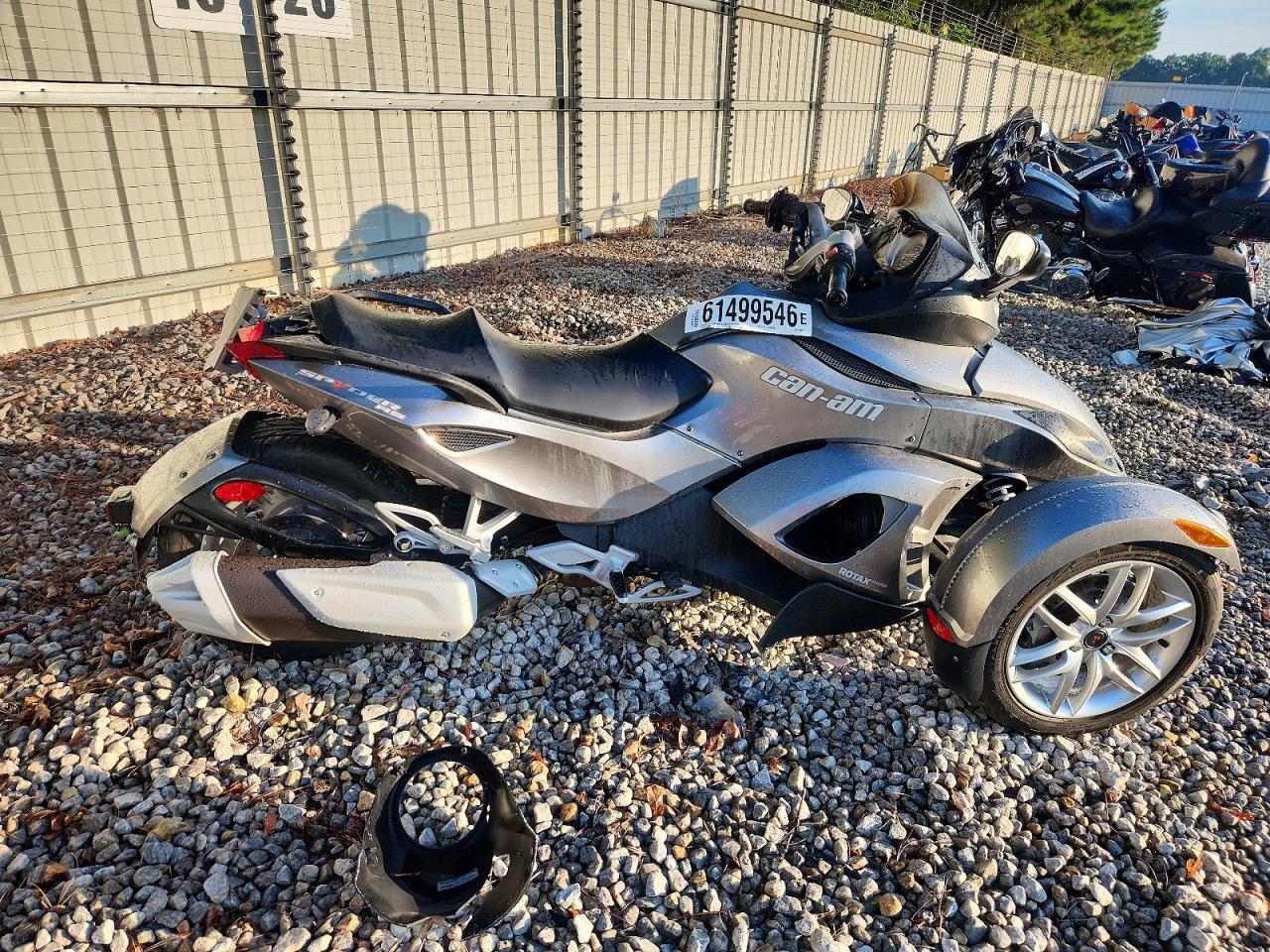 2013 CAN-AM SPYDER ROADSTER 2BXNAAC19DV000711
