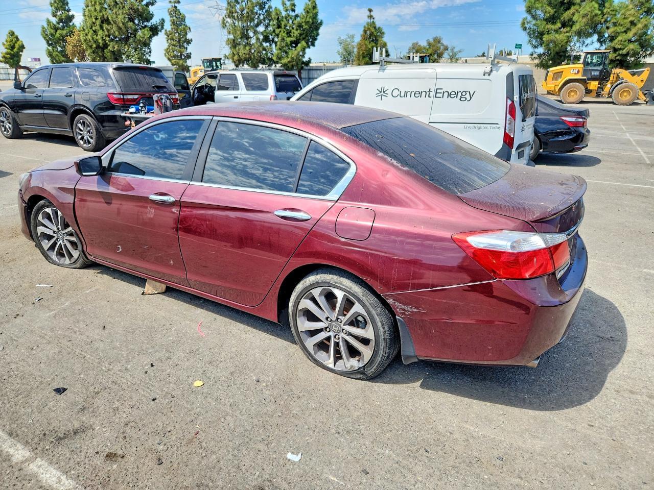 1HGCR2F56DA253178 2013 HONDA ACCORD photo no. 2