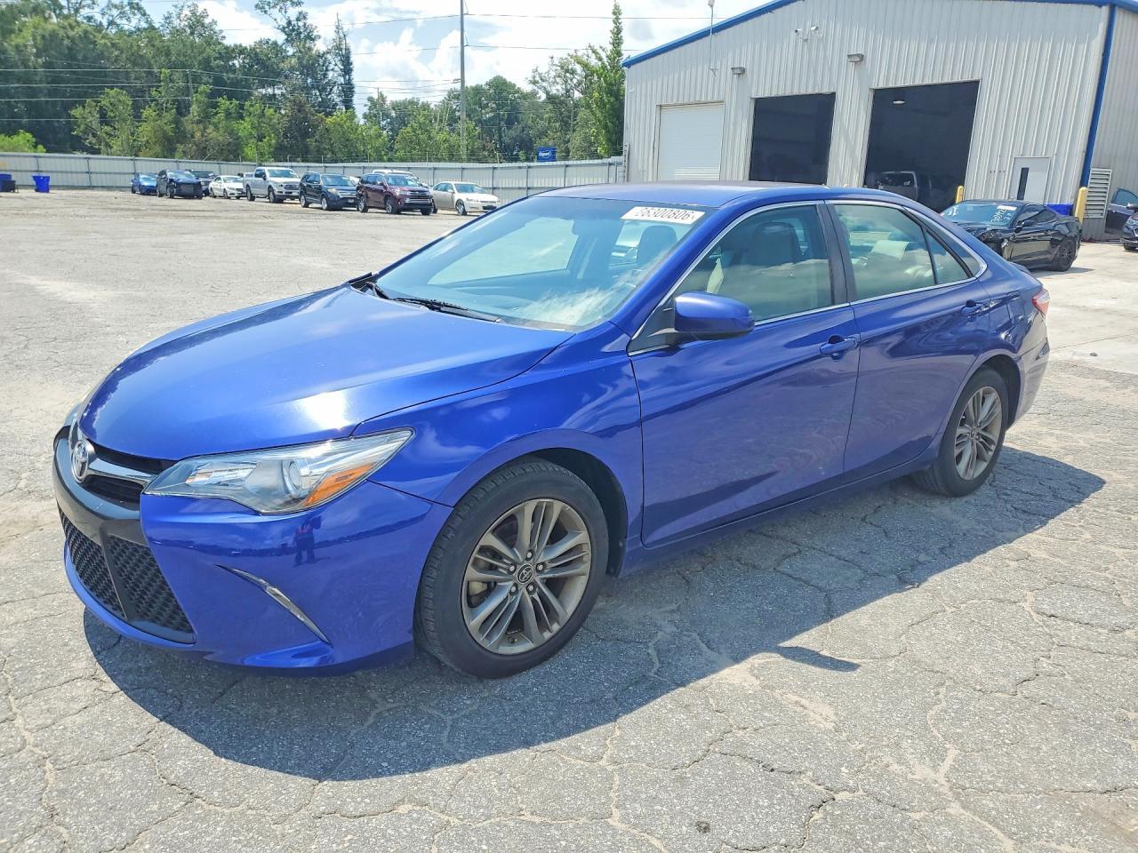 4T1BF1FK8FU903046 2015 TOYOTA CAMRY photo no. 1