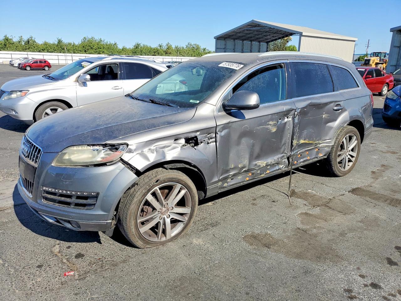 2012 AUDI Q7 WA1LGAFE7CD004068