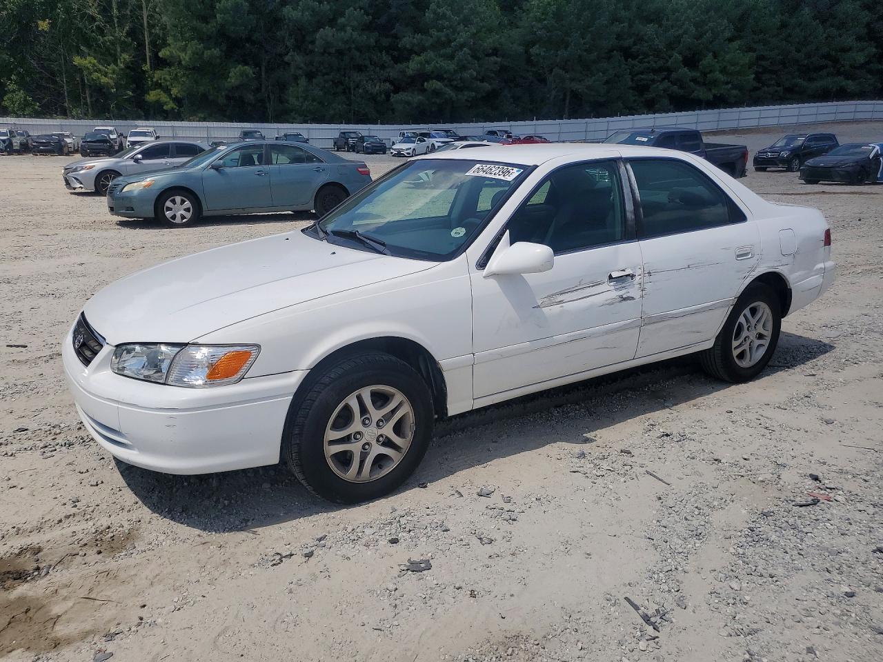 2000 TOYOTA CAMRY 4T1BG22K3YU939089