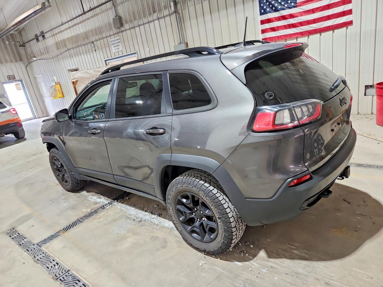 1C4PJMCX8ND540806 2022 JEEP CHEROKEE photo no. 2