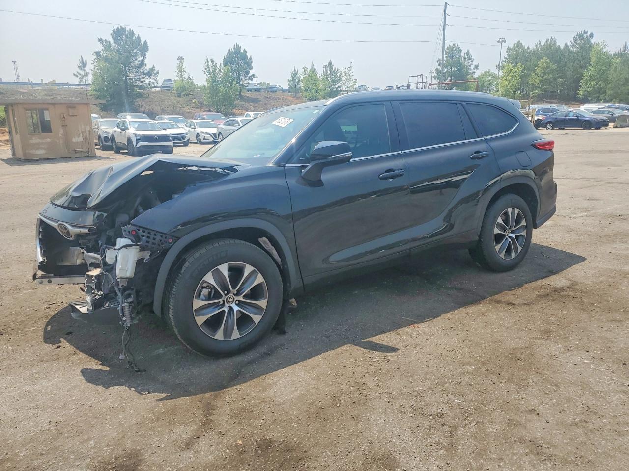 2022 TOYOTA HIGHLANDER 5TDHZRAH4NS107199