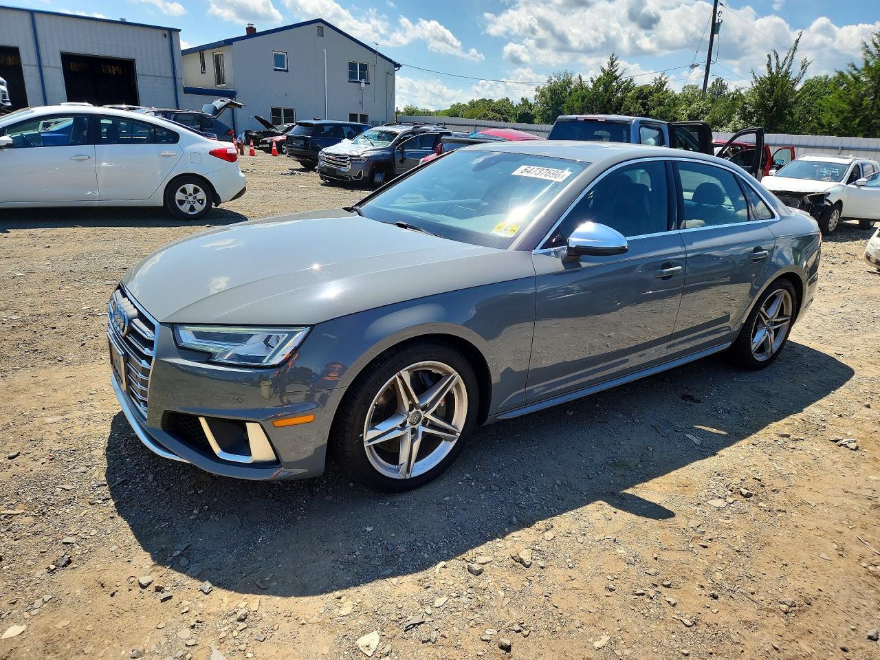 2019 AUDI S4 WAUB4AF44KA026043