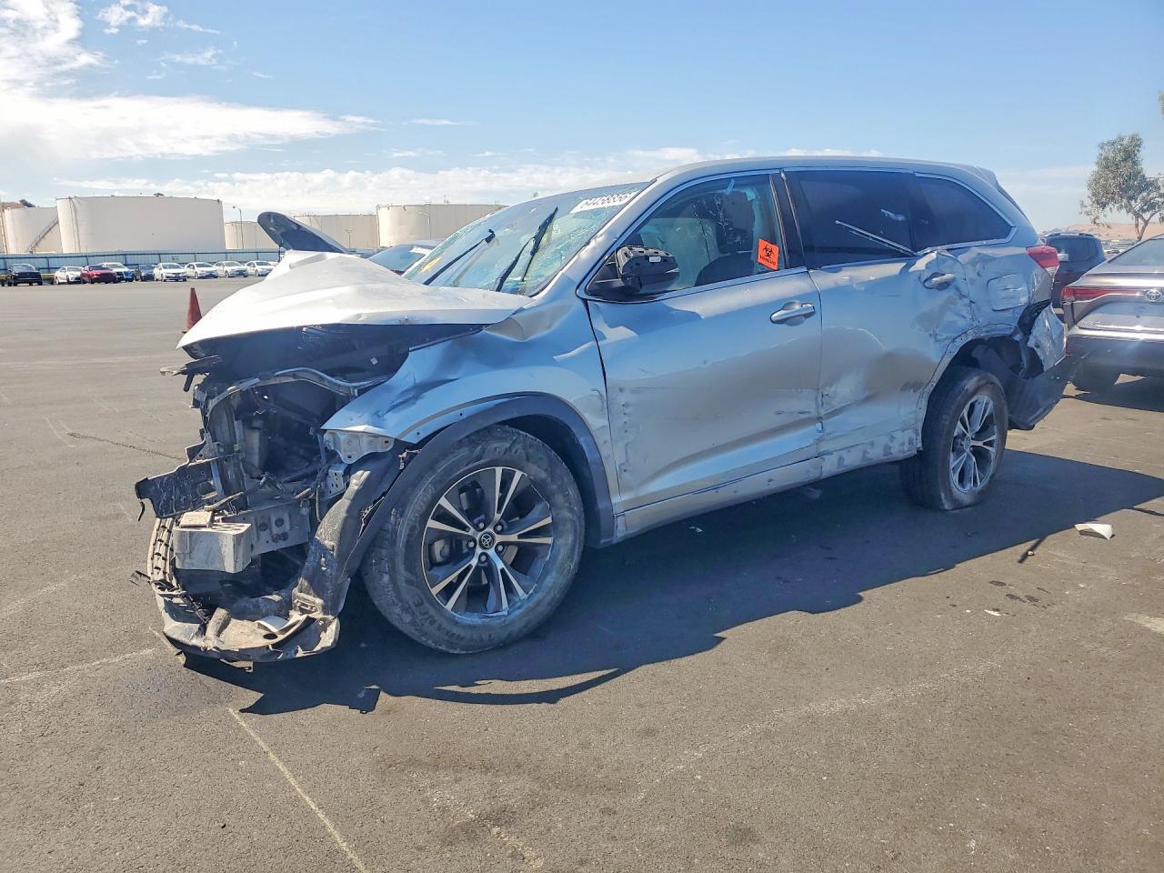 2018 TOYOTA HIGHLANDER 5TDZARFHXJS034192