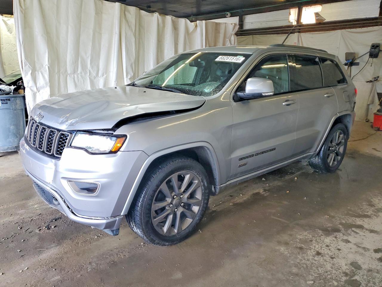 2017 JEEP GRAND CHEROKEE 1C4RJFBG9HC641577