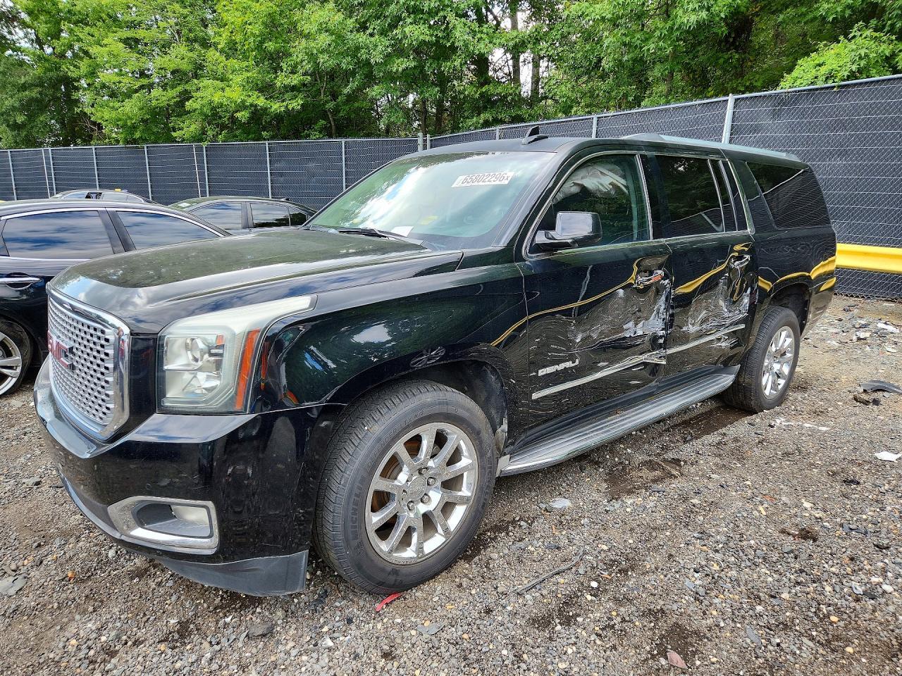 2016 GMC YUKON XL 1GKS1HKJ5GR112040