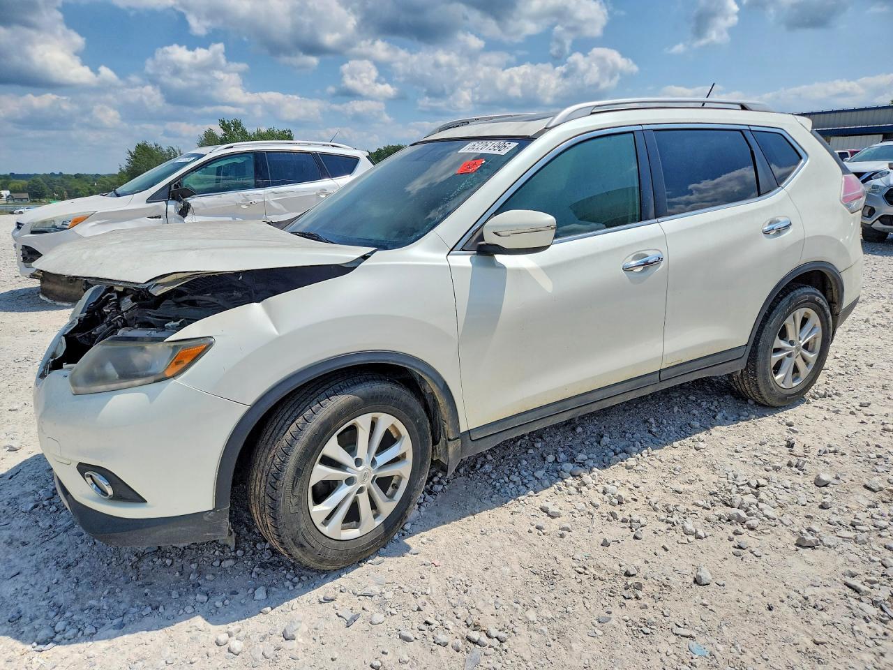 2015 NISSAN ROGUE 5N1AT2MT1FC885890