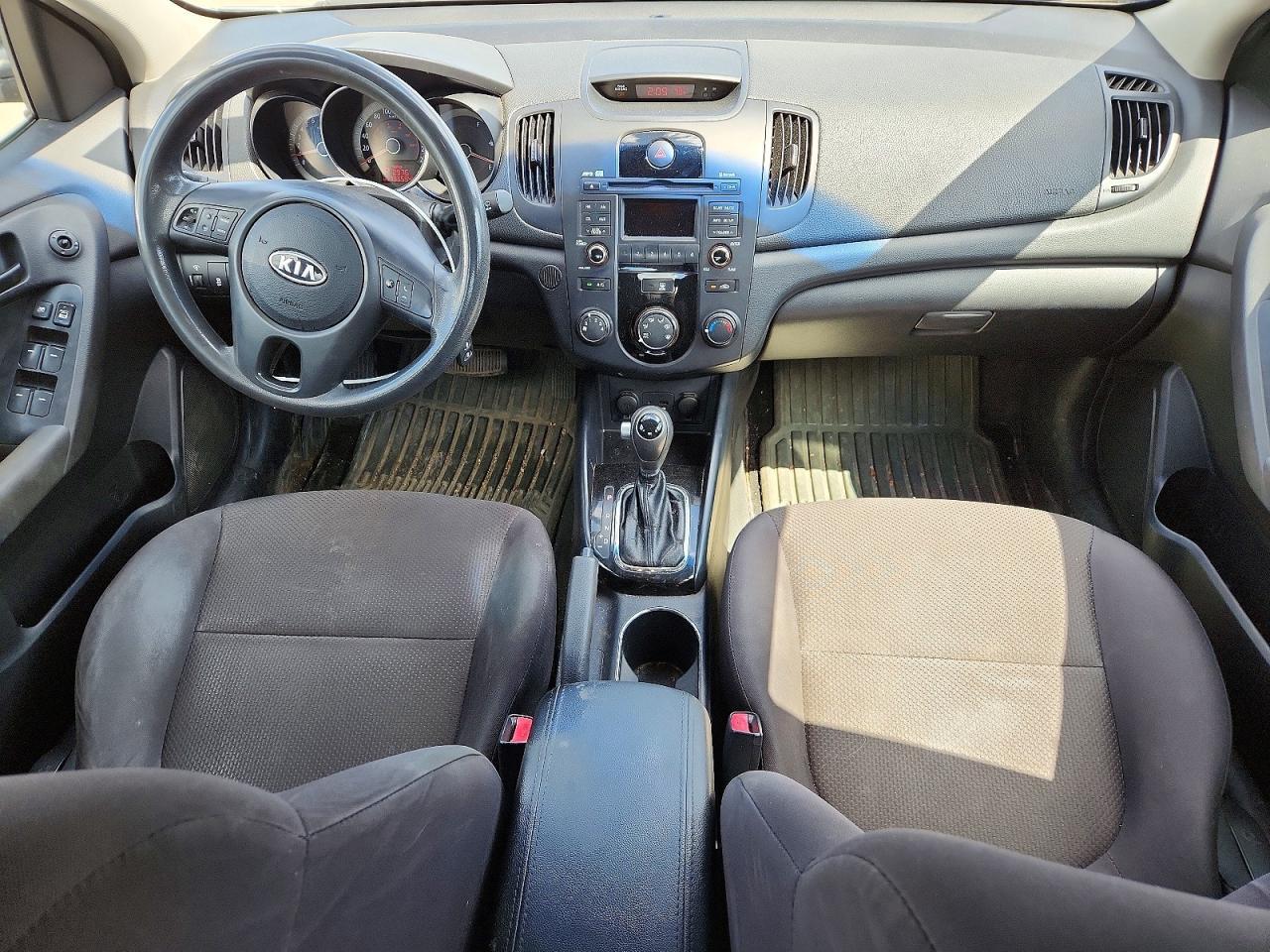 KNAFT4A23B5320117 2011 KIA FORTE photo no. 8