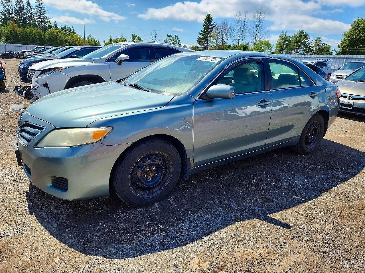 2011 TOYOTA CAMRY 4T1BF3EK2BU641967