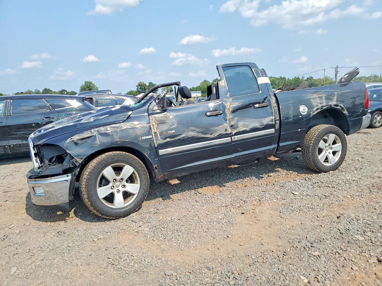 2010 DODGE RAM 1500 1D7RV1GT8AS110353