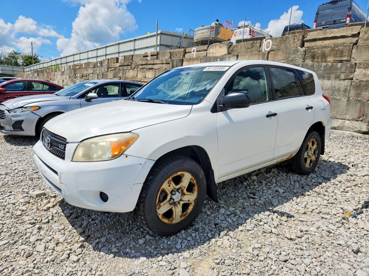 2008 TOYOTA RAV4 JTMBK33V785062845