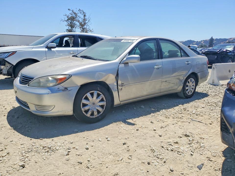 2005 TOYOTA CAMRY 4T1BE32K05U028421