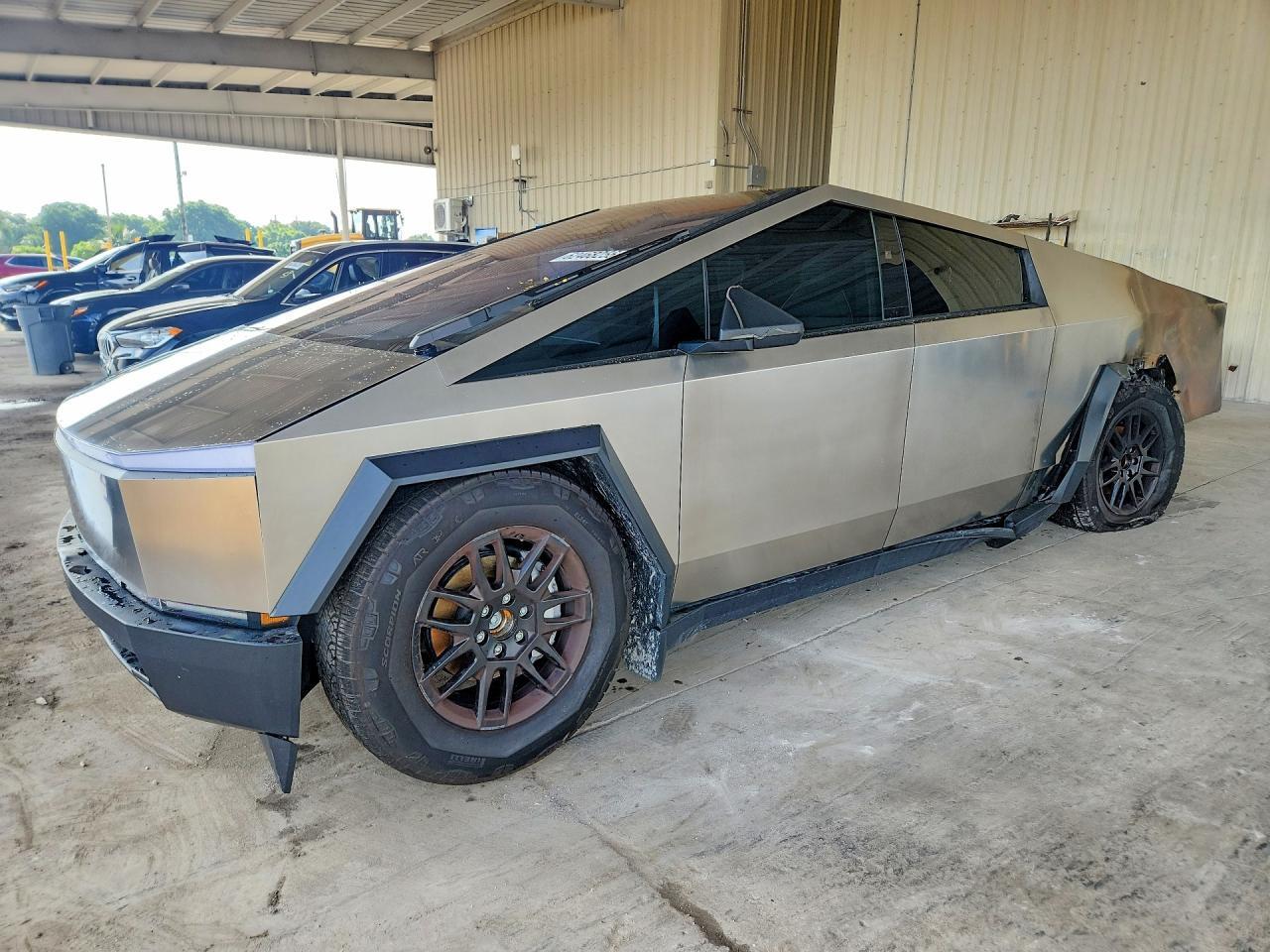 2026 TESLA CYBERTRUCK 7G2CEHED8TA090782