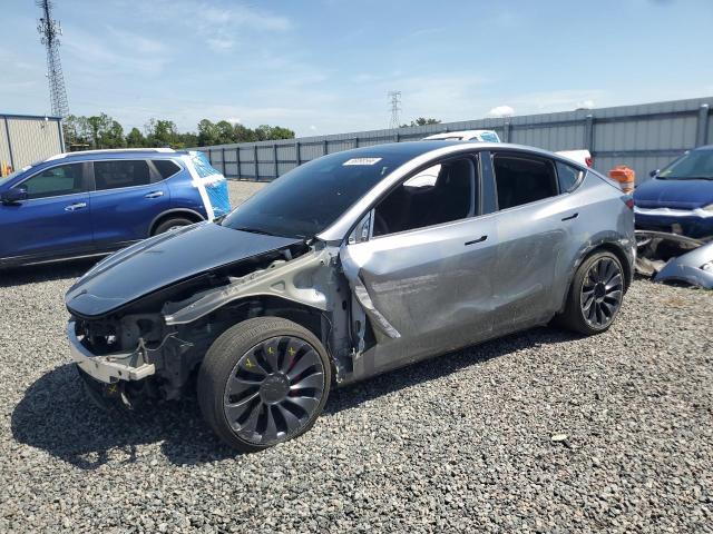 2024 TESLA MODEL Y 7SAYGDEF2RA312368