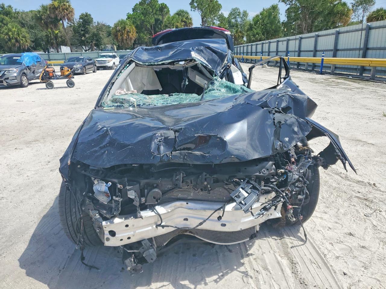 4T1G11AK9MU531015 2021 TOYOTA CAMRY photo no. 5