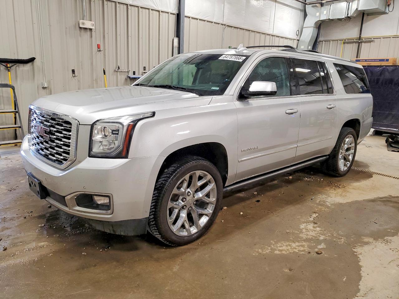 2019 GMC YUKON XL 1GKS2HKJ5KR123240