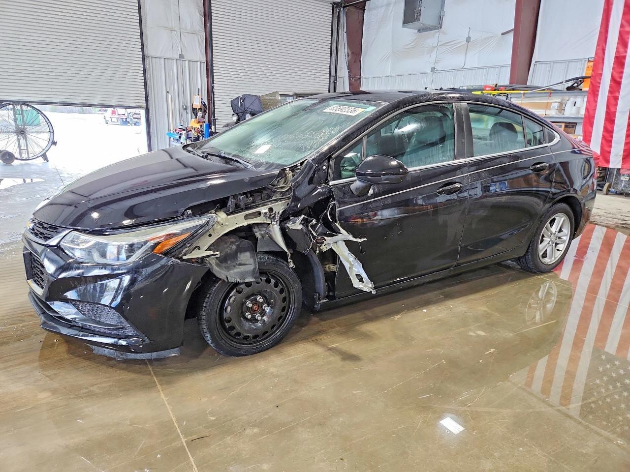 2017 CHEVROLET CRUZE 1G1BE5SM7H7187594