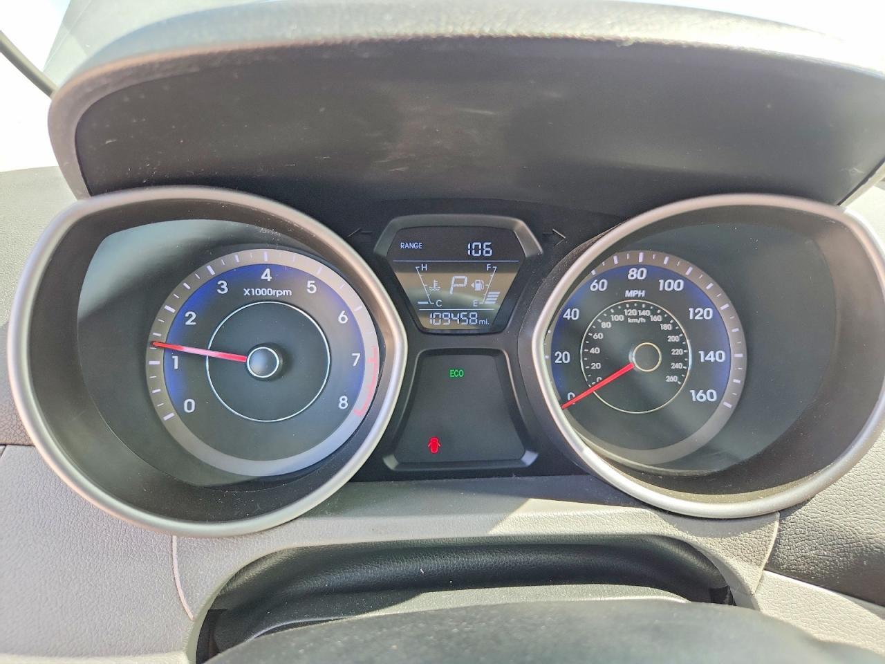 KMHDH4AE7GU623576 2016 HYUNDAI ELANTRA photo no. 9