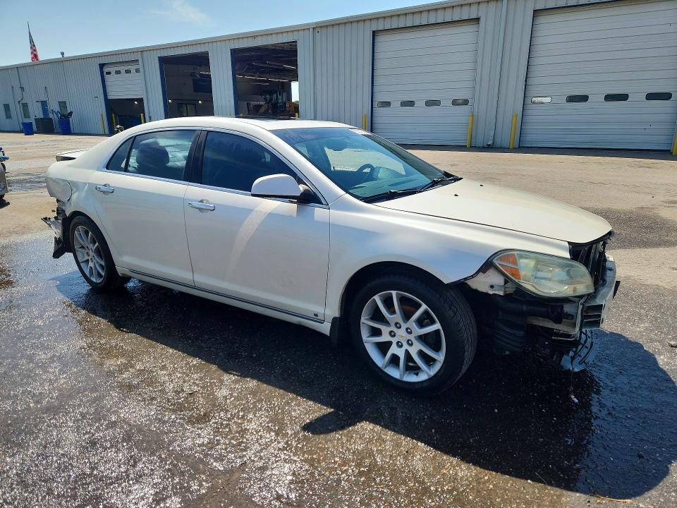1G1ZE5E70A4117978 2010 CHEVROLET MALIBU photo no. 4