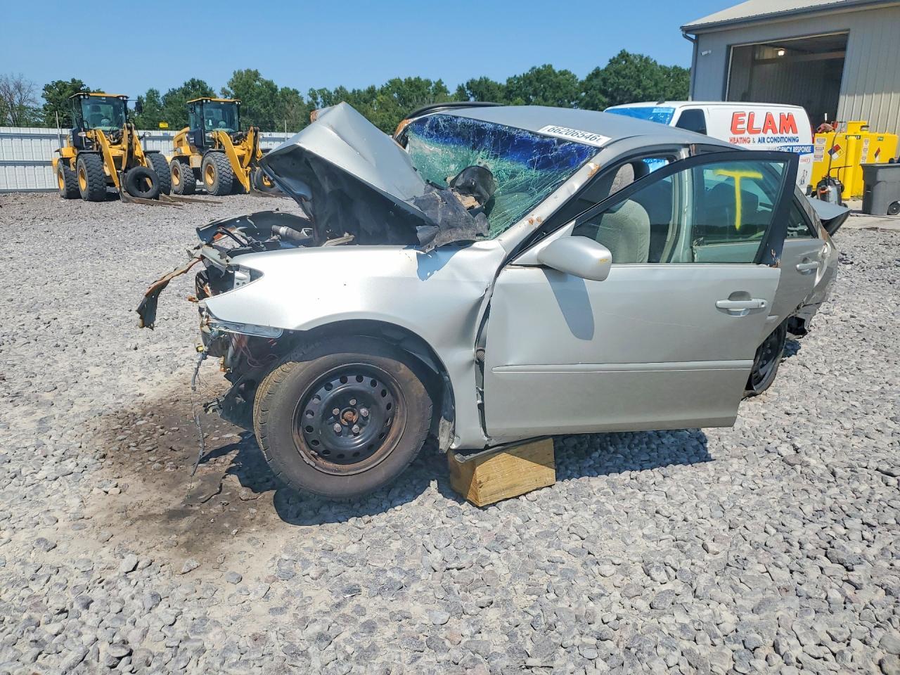 2003 TOYOTA CAMRY 4T1BE32K23U131045