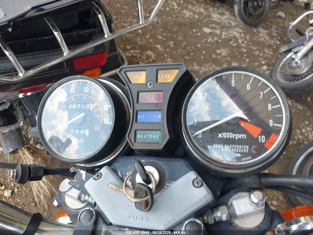 1HFSC0402CA213854 1982 HONDA CB900 photo no. 7