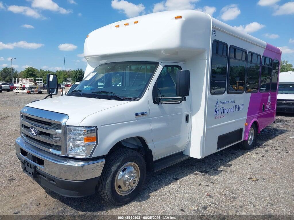 1FDEE3FN7VDD01954 2027 FORD E-350 CUTAWAY photo no. 2