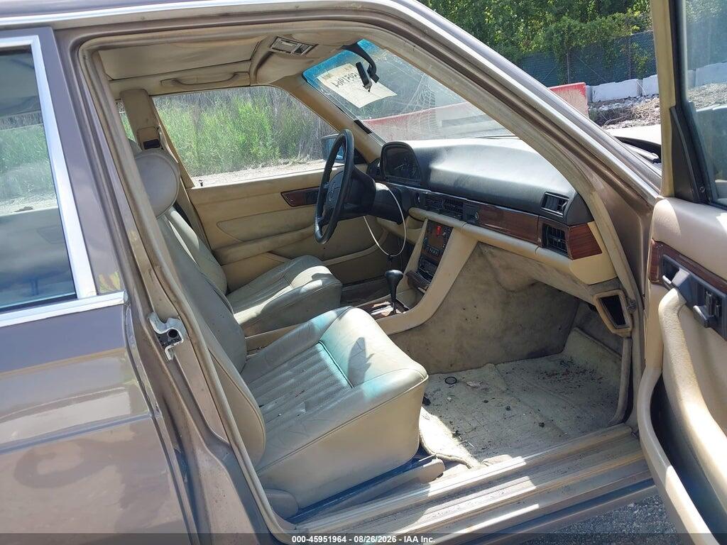 WDBCB25D2HA330984 1987 MERCEDES-BENZ 300 photo no. 5